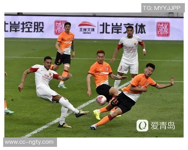 莱昂纳多精彩世界波助力海港逆转海牛比赛高潮迭起令人热血沸腾