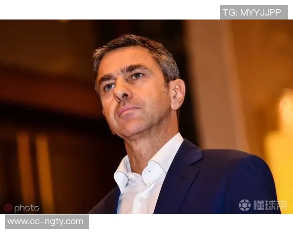 科斯塔库塔对米兰后卫开场传球27次表示难以理解的深刻分析 科斯塔库塔对米兰后卫开场传球27次表示难以理解的深刻分析