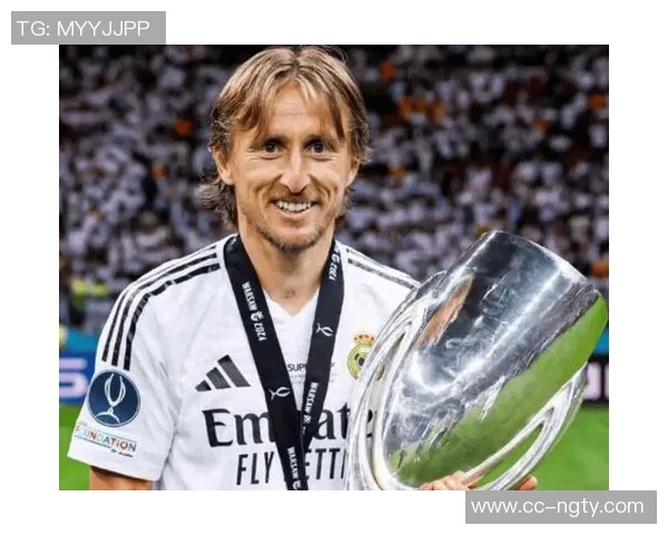 莫德里奇与拉比奥特训练勤奋米兰队员再无迟到现象